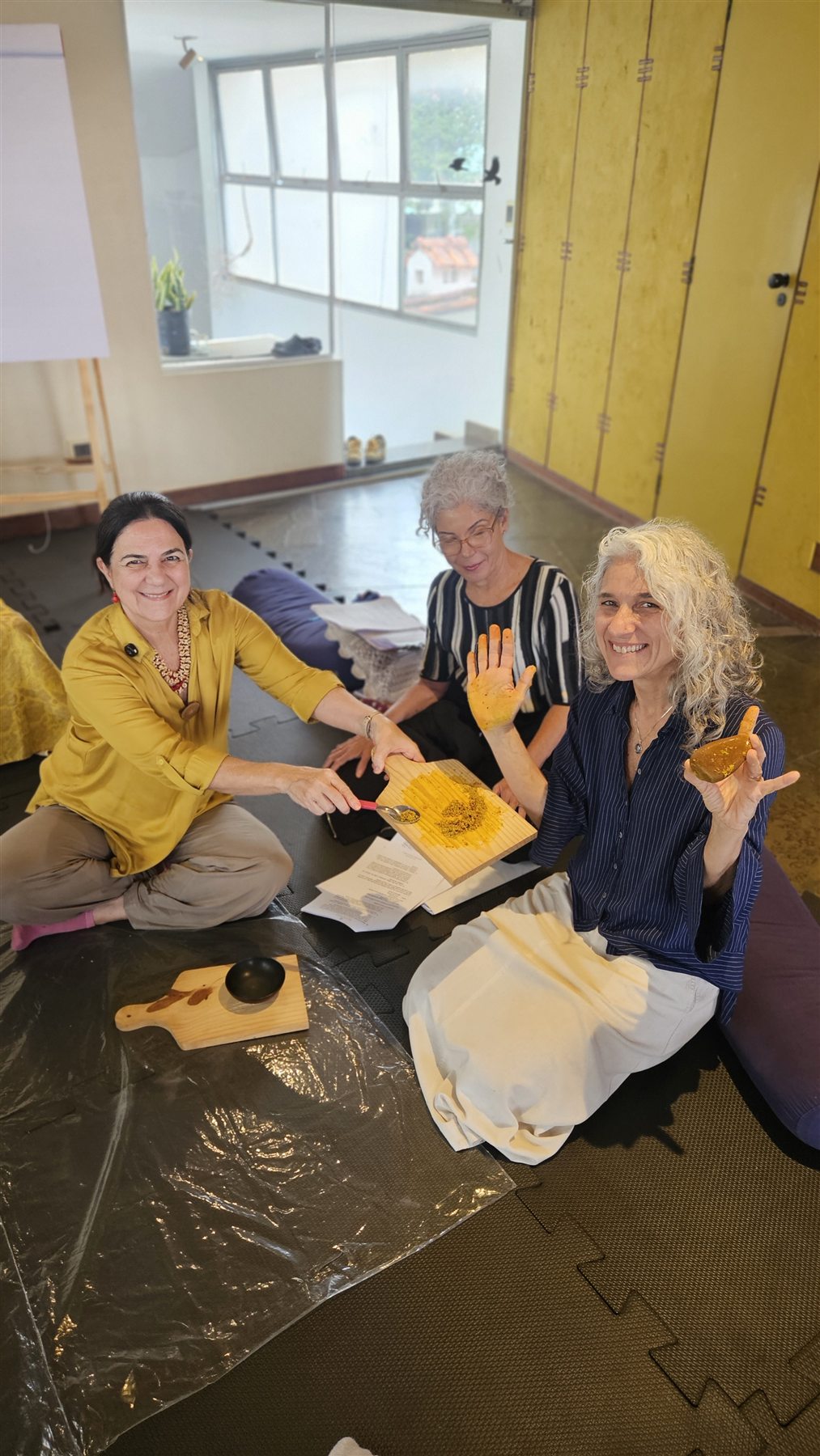 Participantes durante uma prática culinária do Módulo 3
